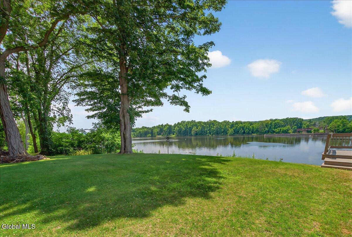 2921 River Road