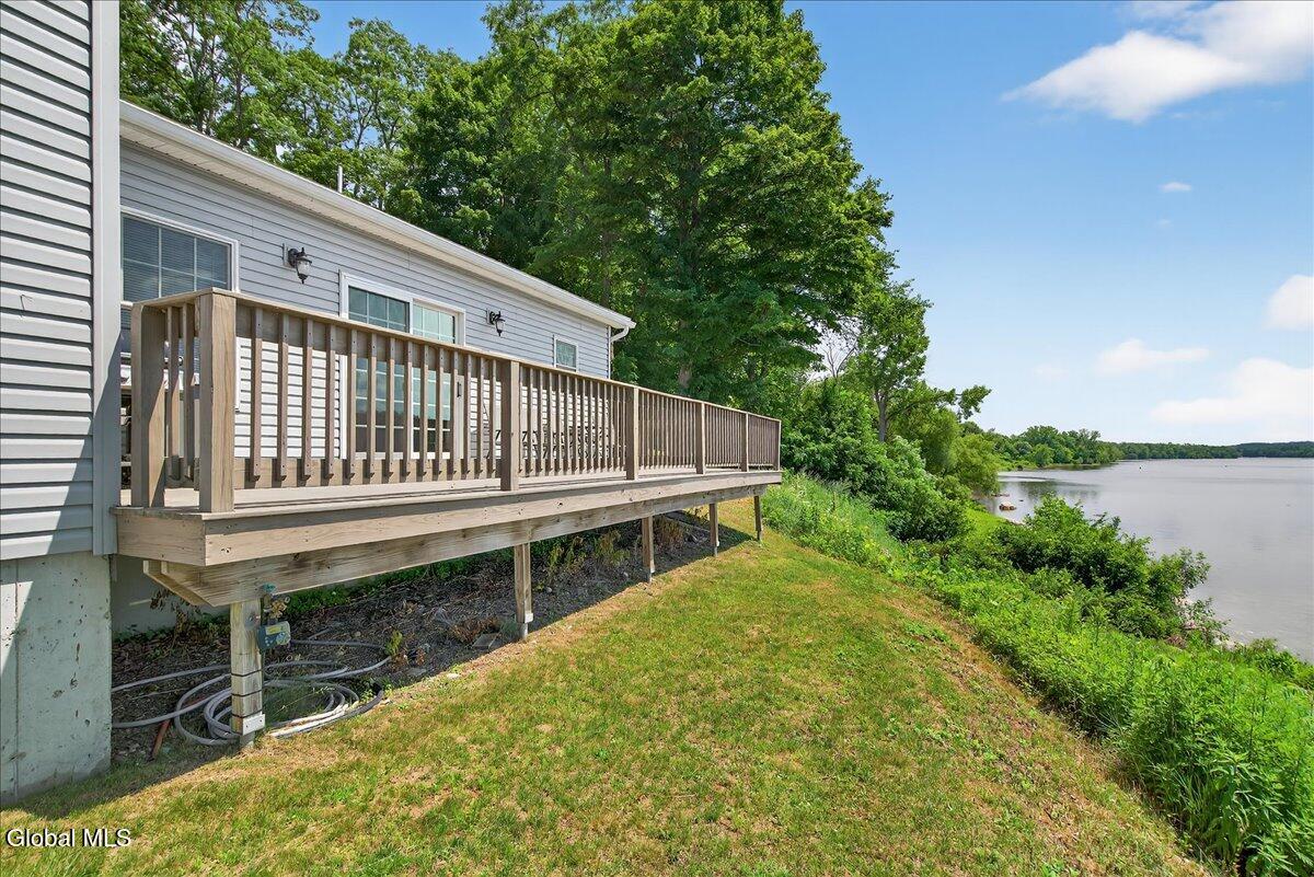 2921 River Road