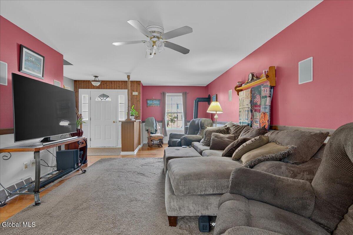 28 Anna Court