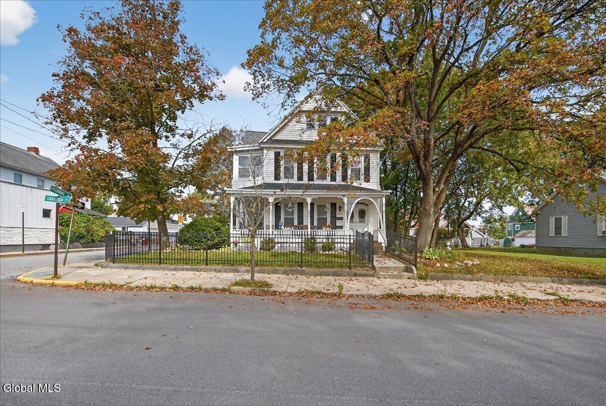 20 Saratoga Avenue