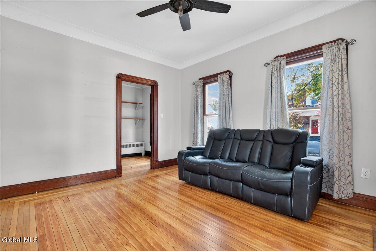 211 N 5th Avenue