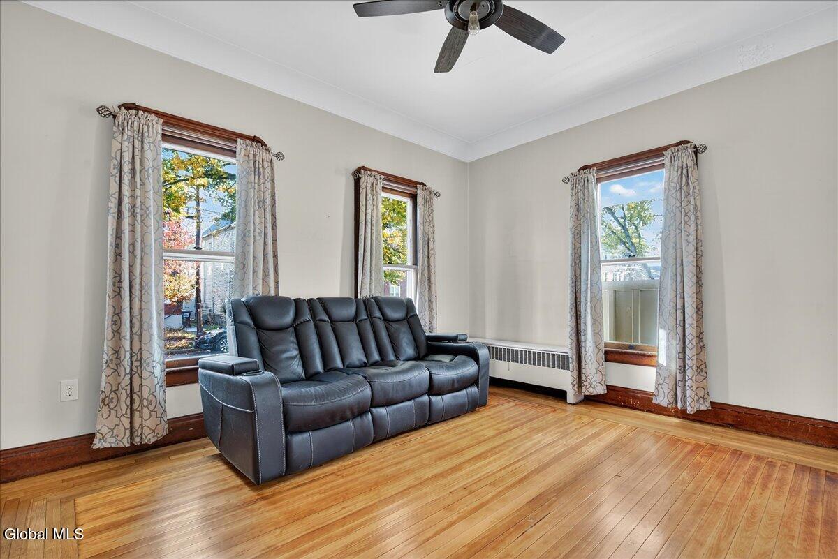 211 N 5th Avenue