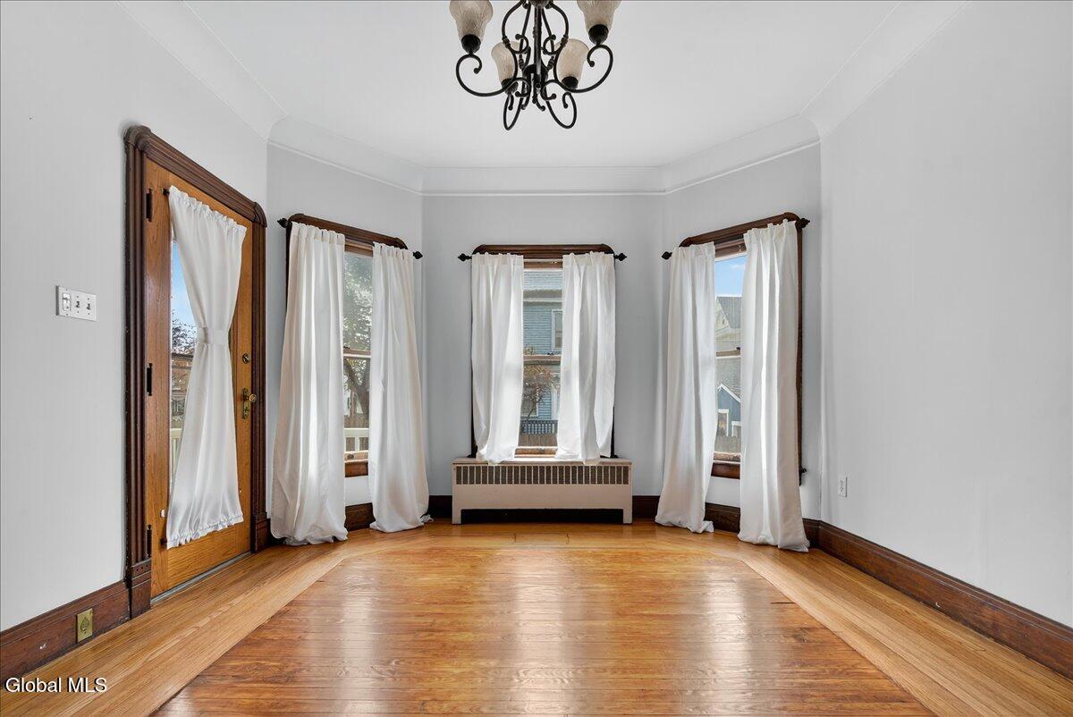 211 N 5th Avenue