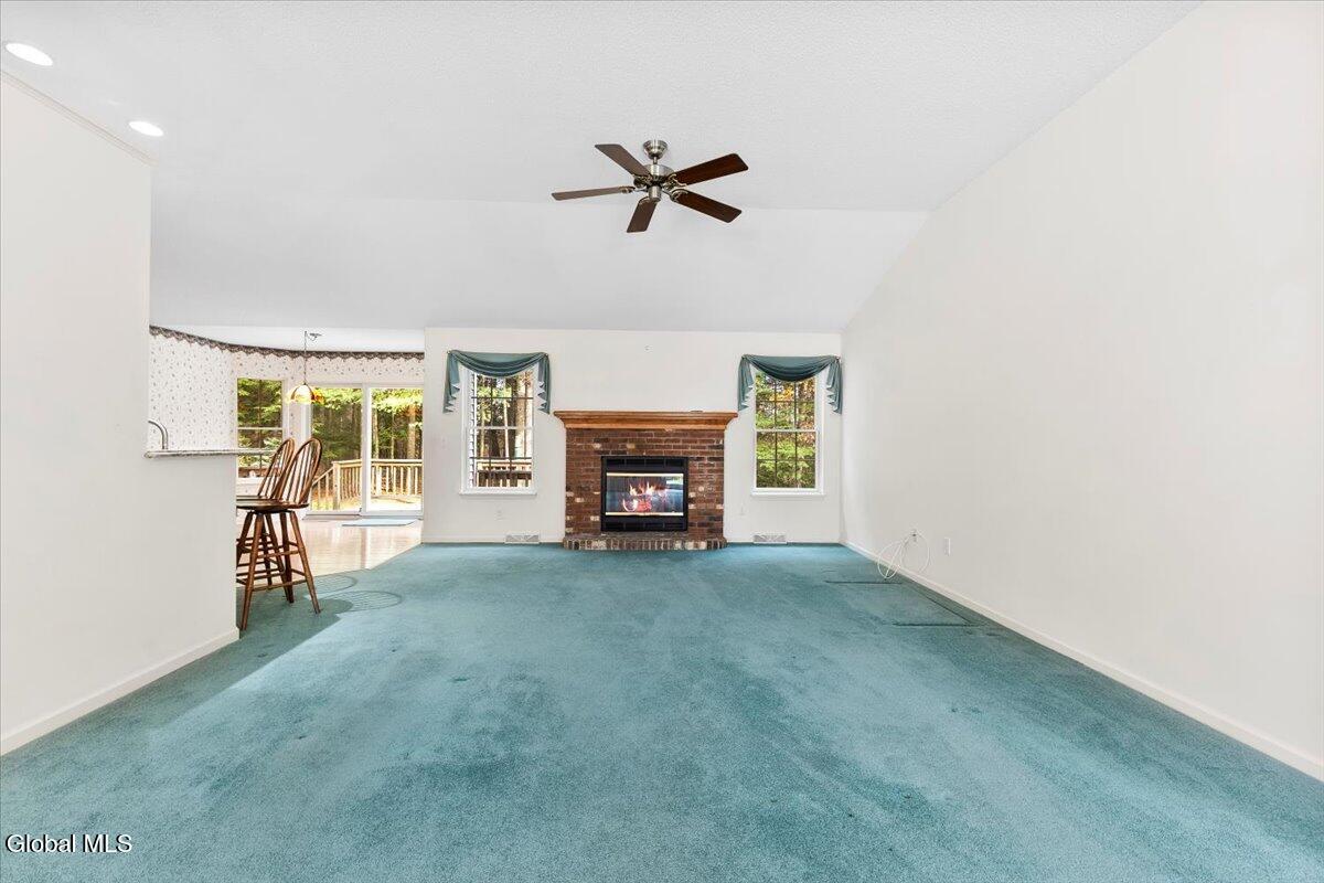 46 Sara-Jen Drive