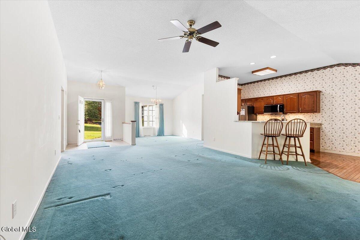 46 Sara-Jen Drive