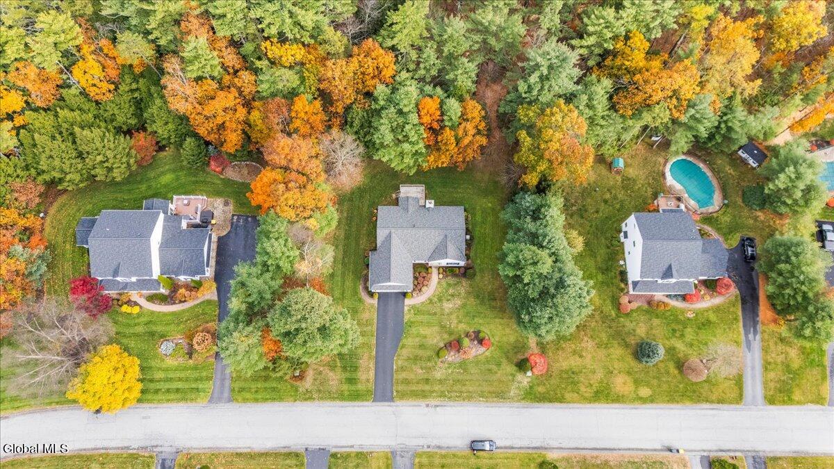 46 Sara-Jen Drive