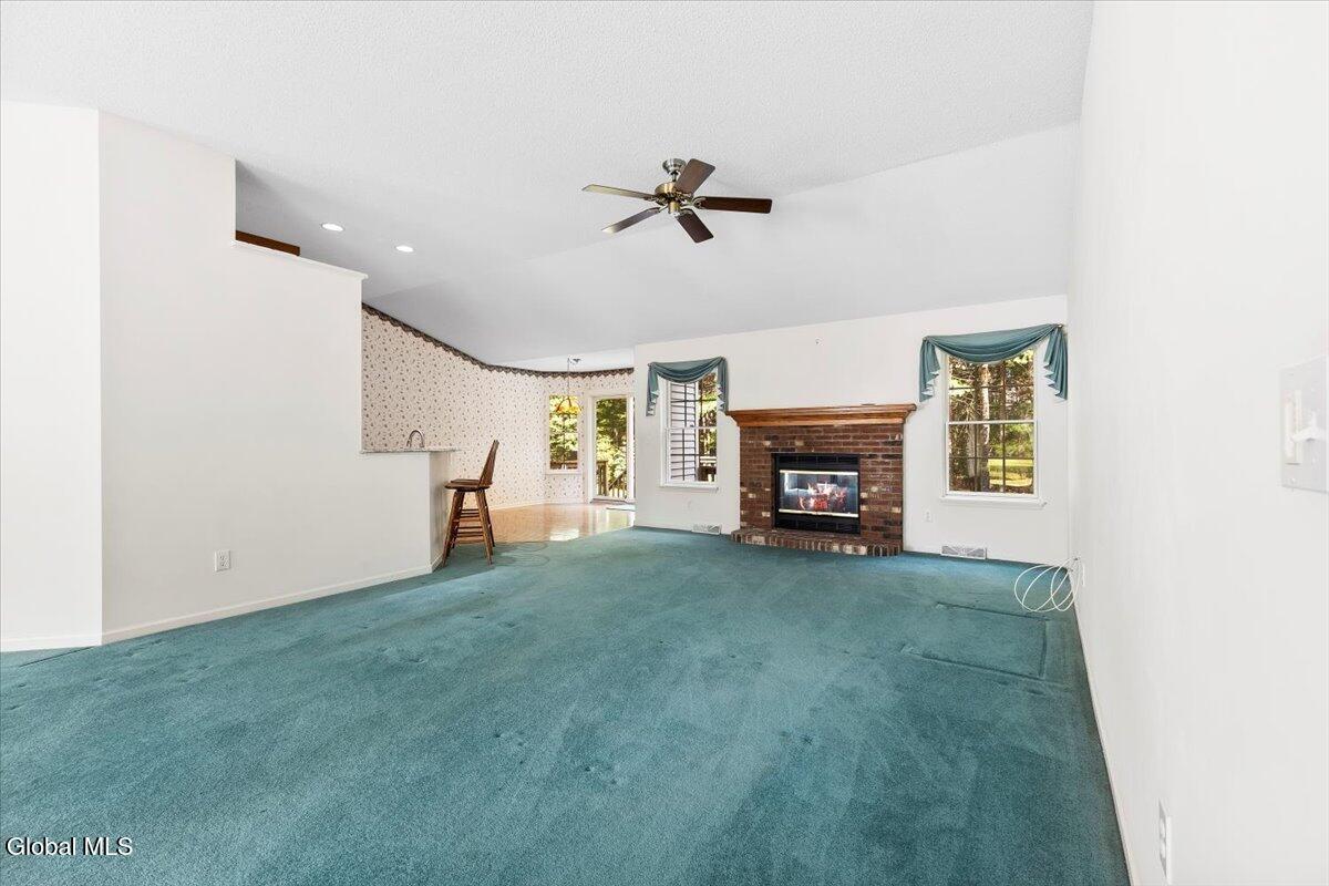 46 Sara-Jen Drive