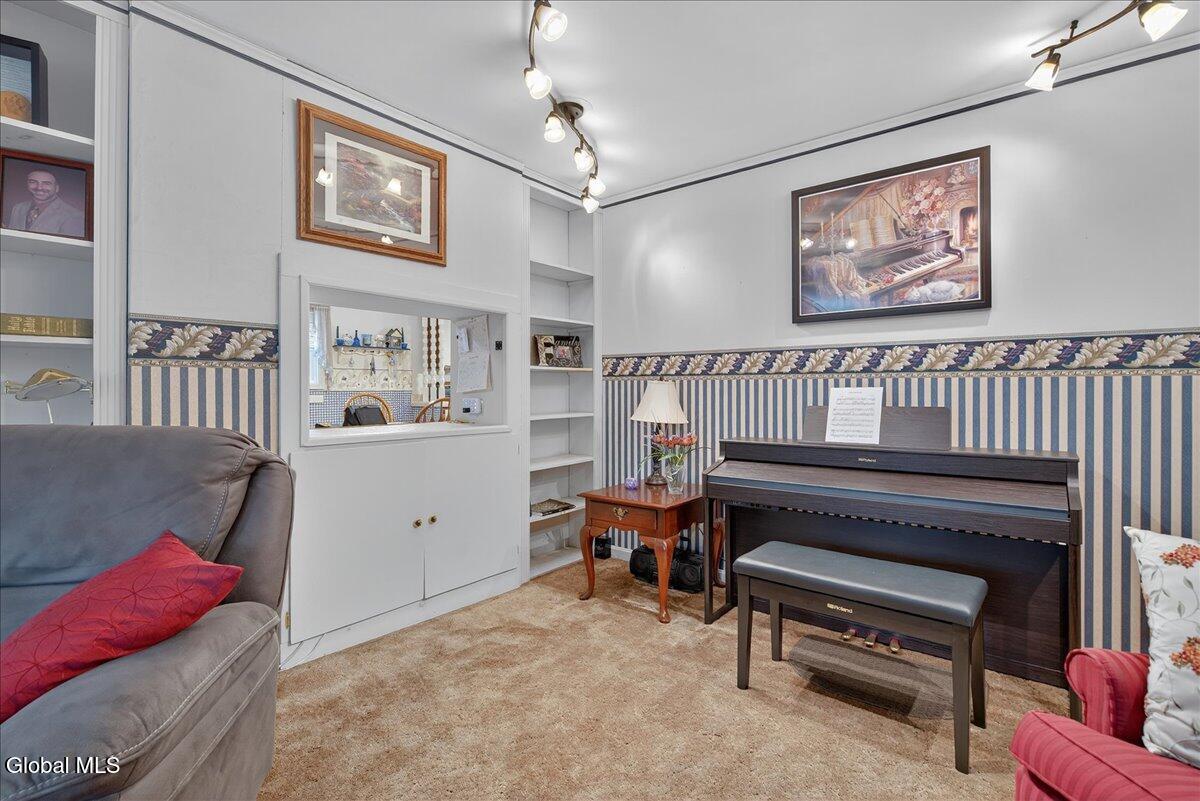 102 S Crystal Street