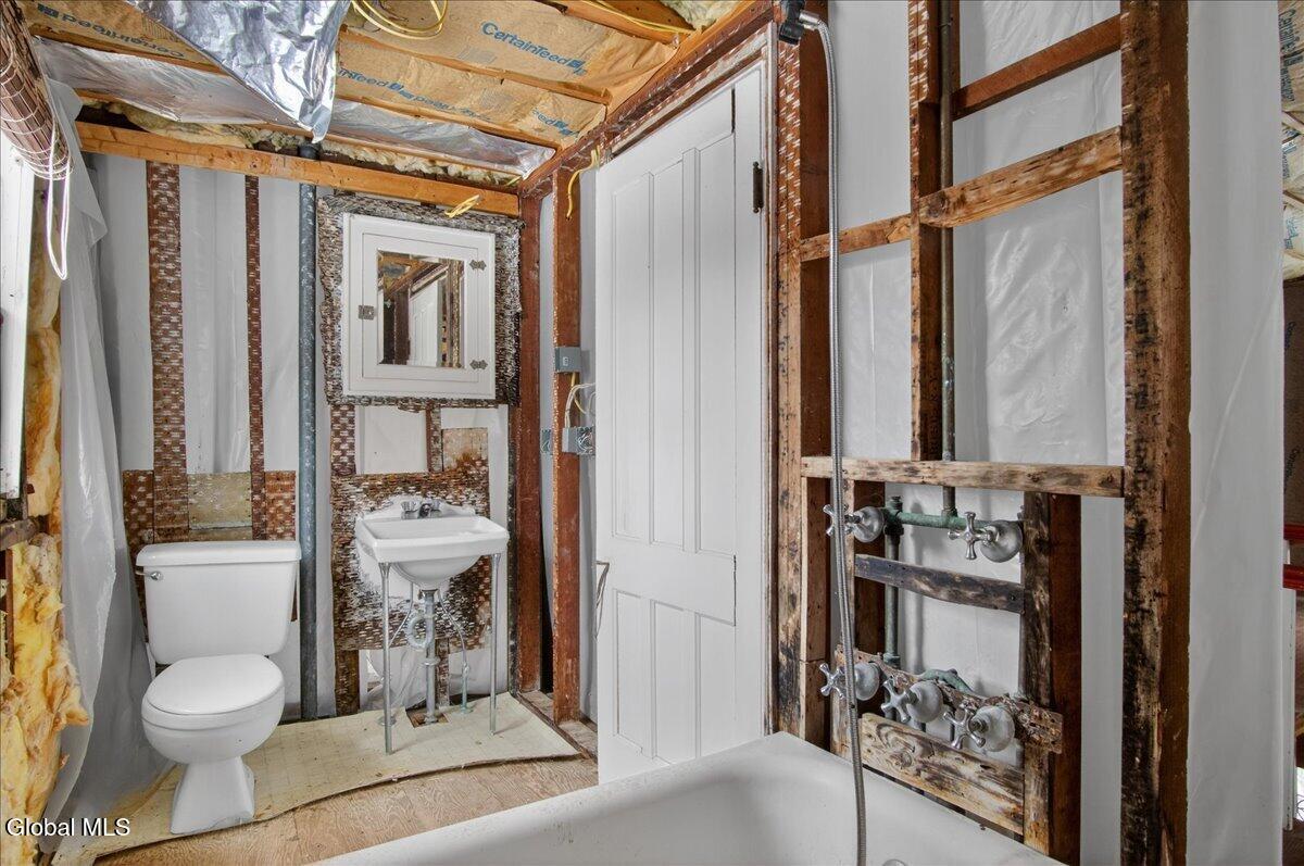 263 Stillwater Bridge Road