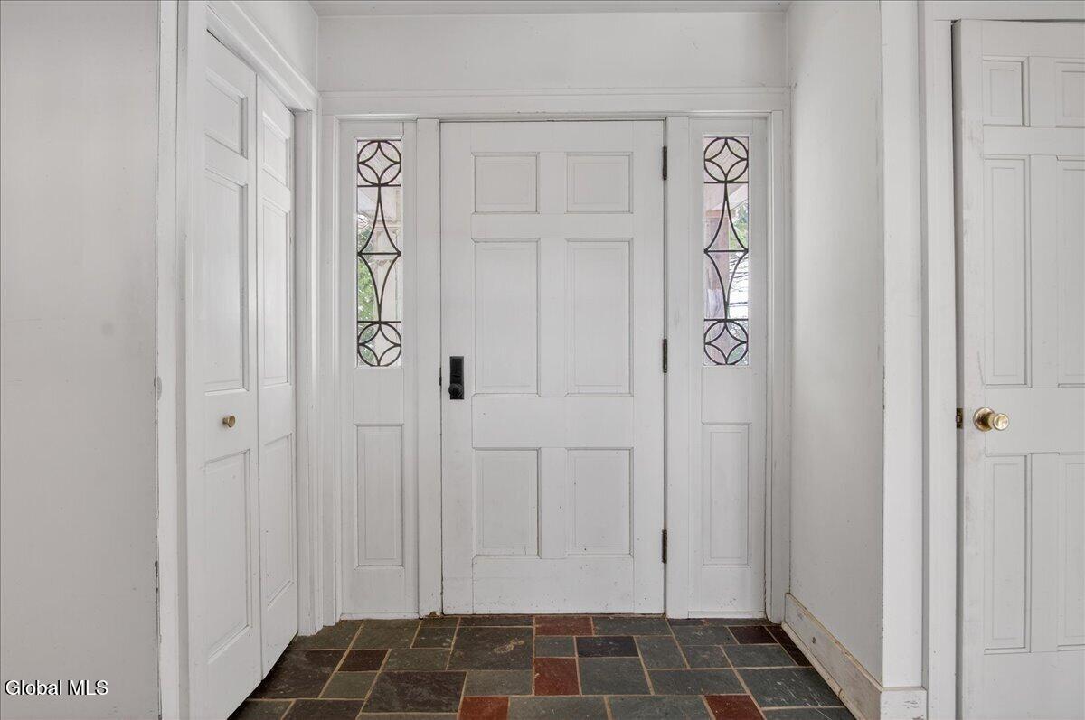 263 Stillwater Bridge Road