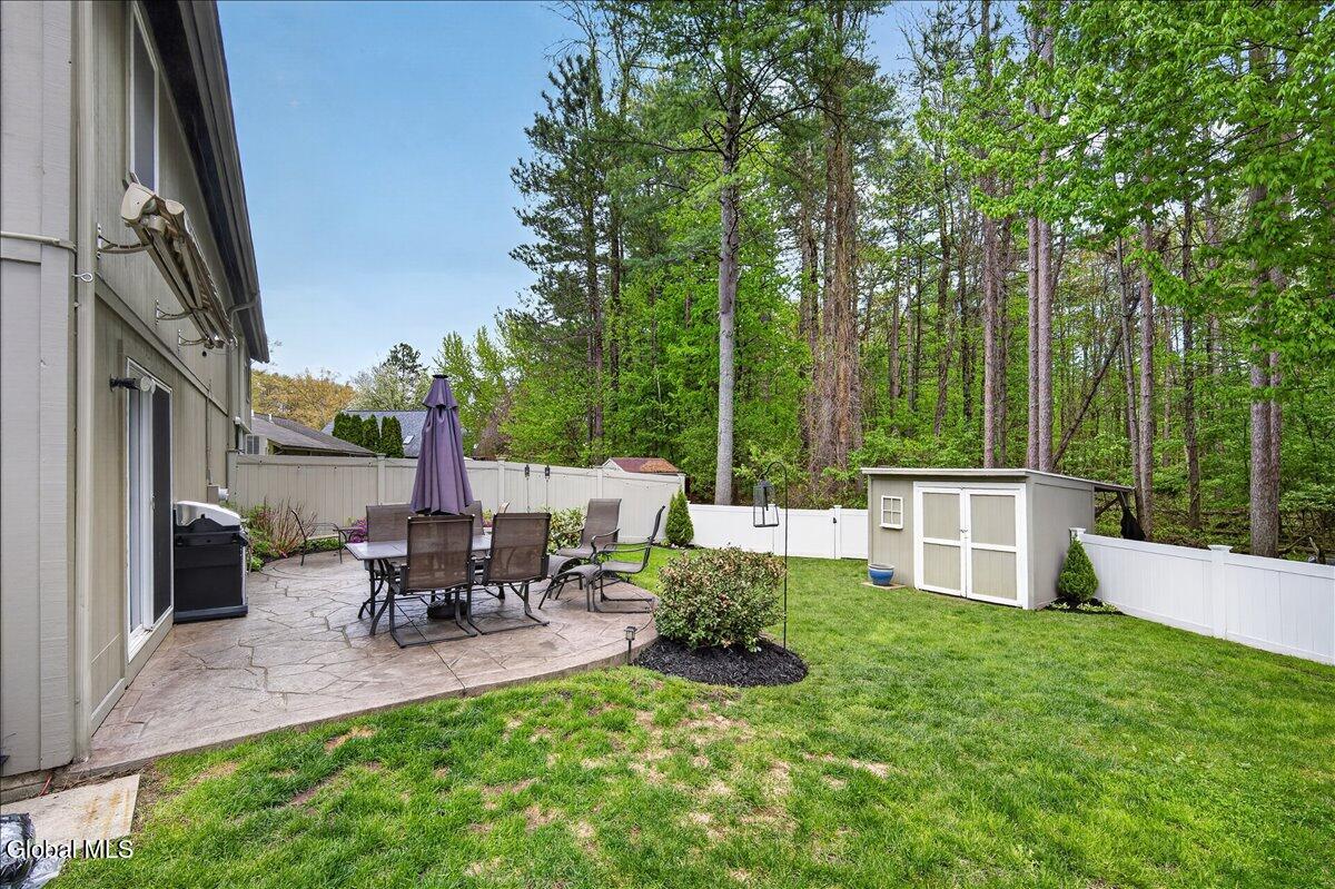 123 Thimbleberry Road
