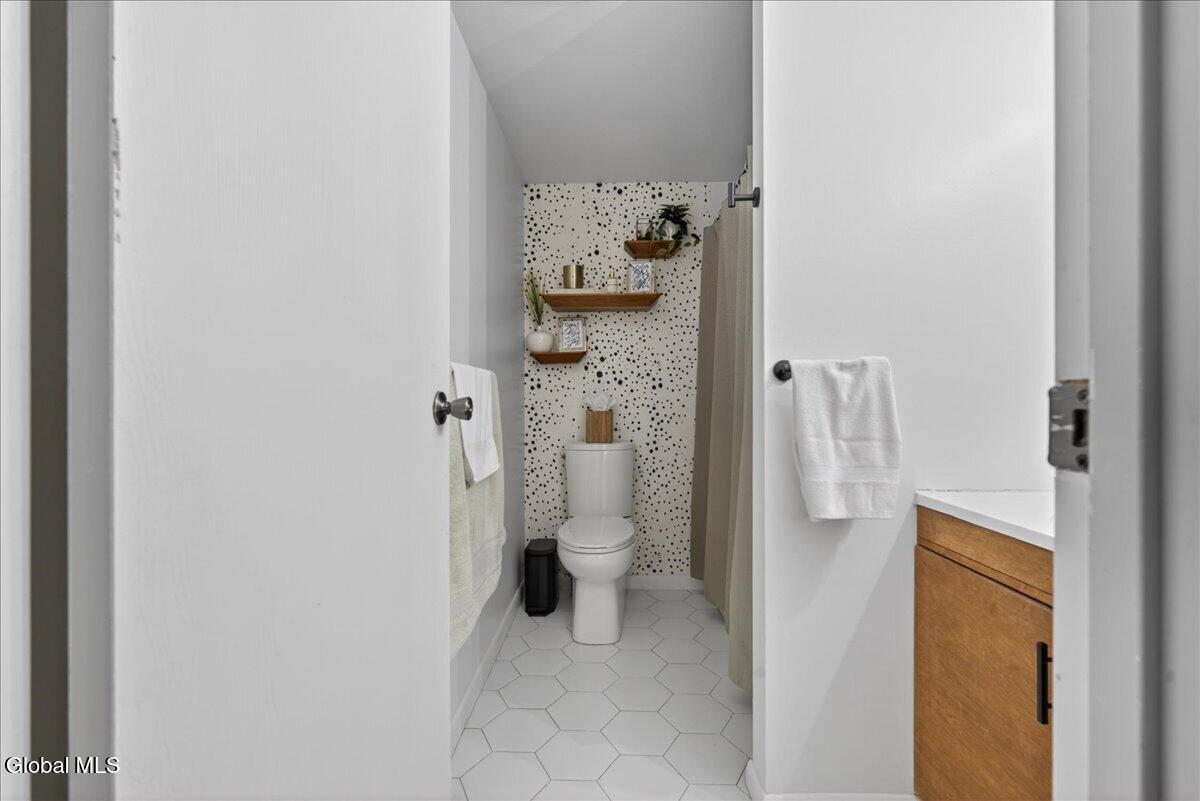 123 Thimbleberry Road