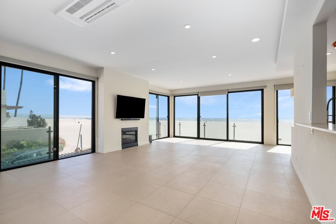 1 Northstar St Unit: 101