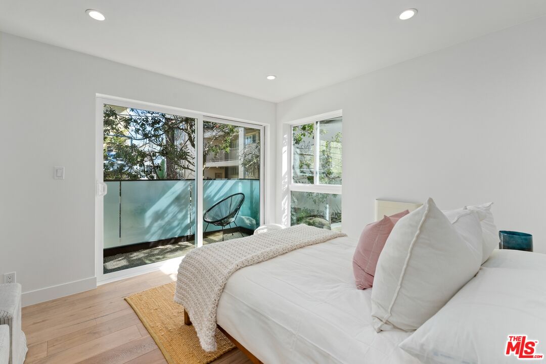 14 Reef St Unit: 4