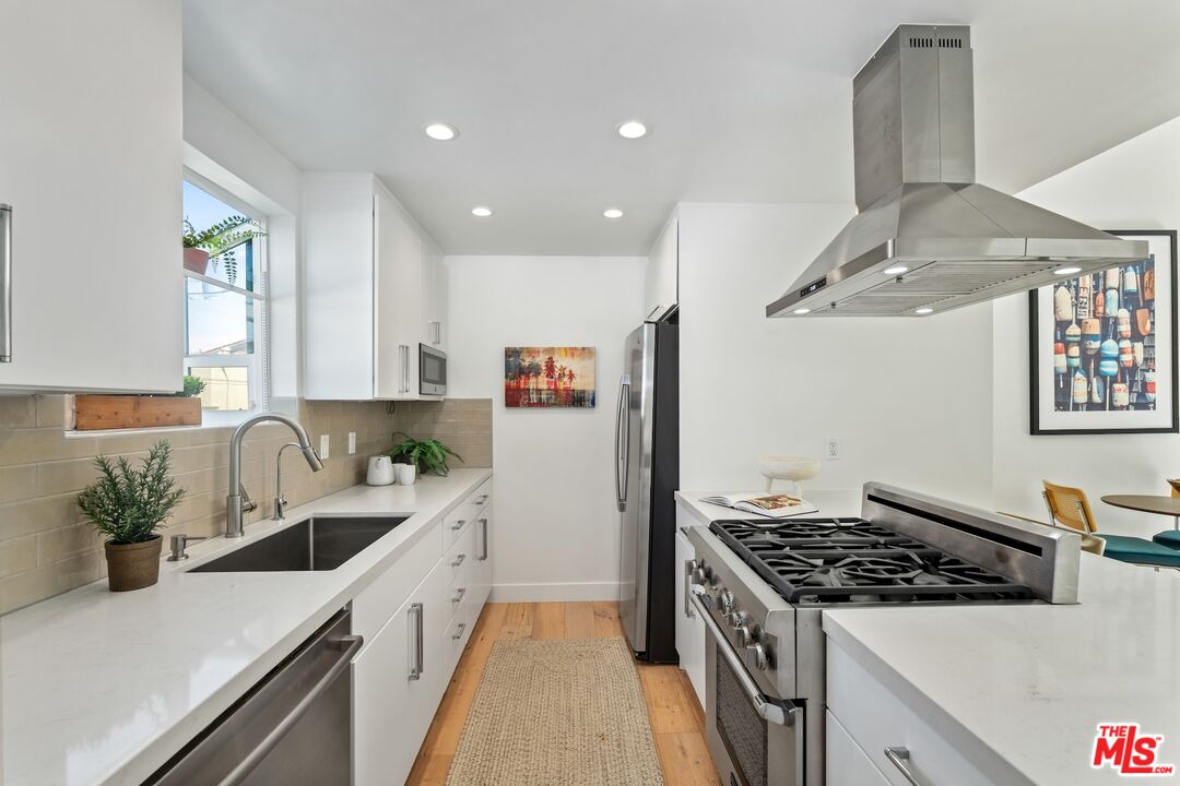 14 Reef St Unit: 4