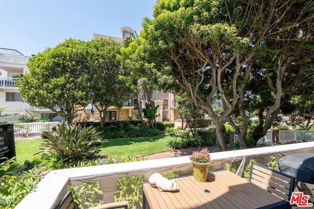 20 Ketch St Unit: 1