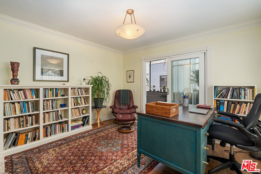 20 Ketch St Unit: 1