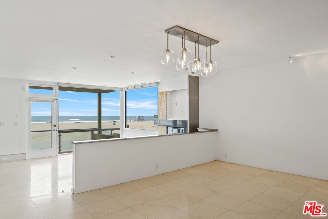 6 Eastwind St Unit: 110