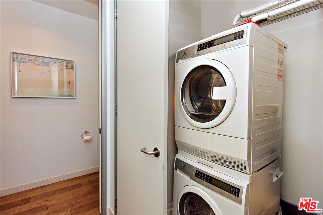 3111 Via Dolce Unit: 402