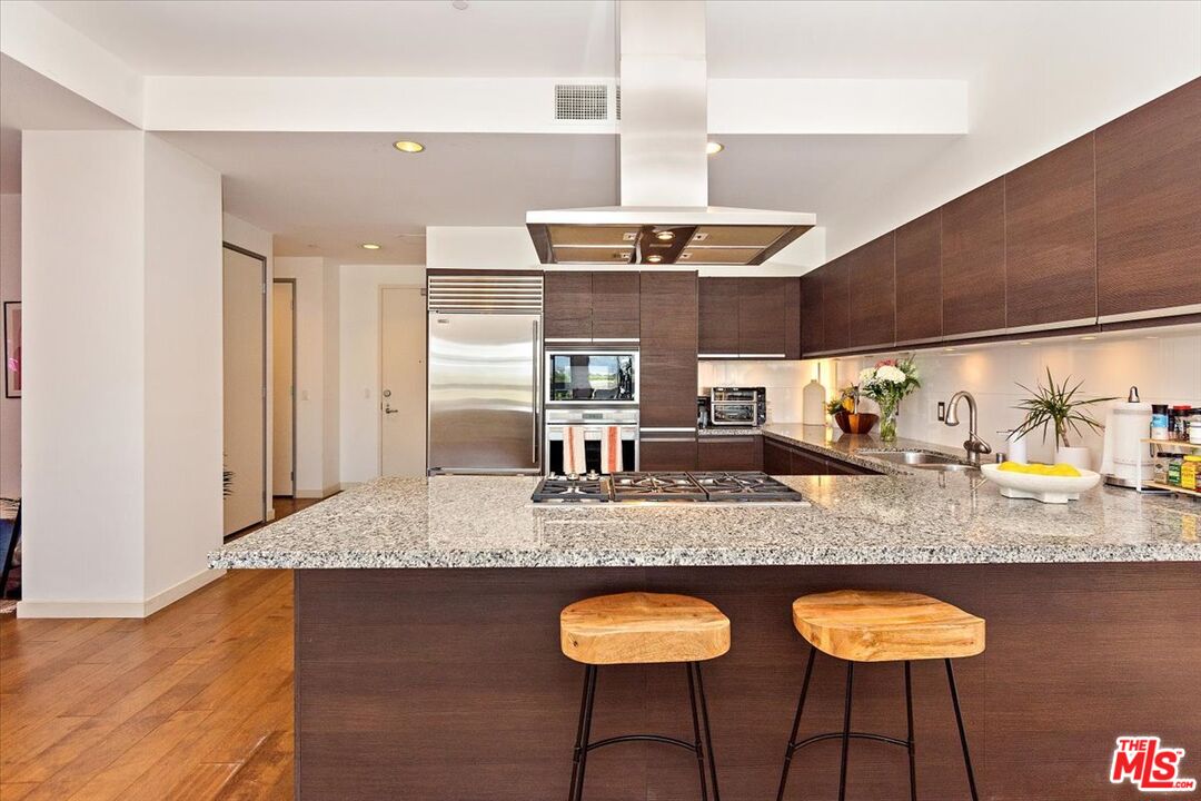 3111 Via Dolce Unit: 402