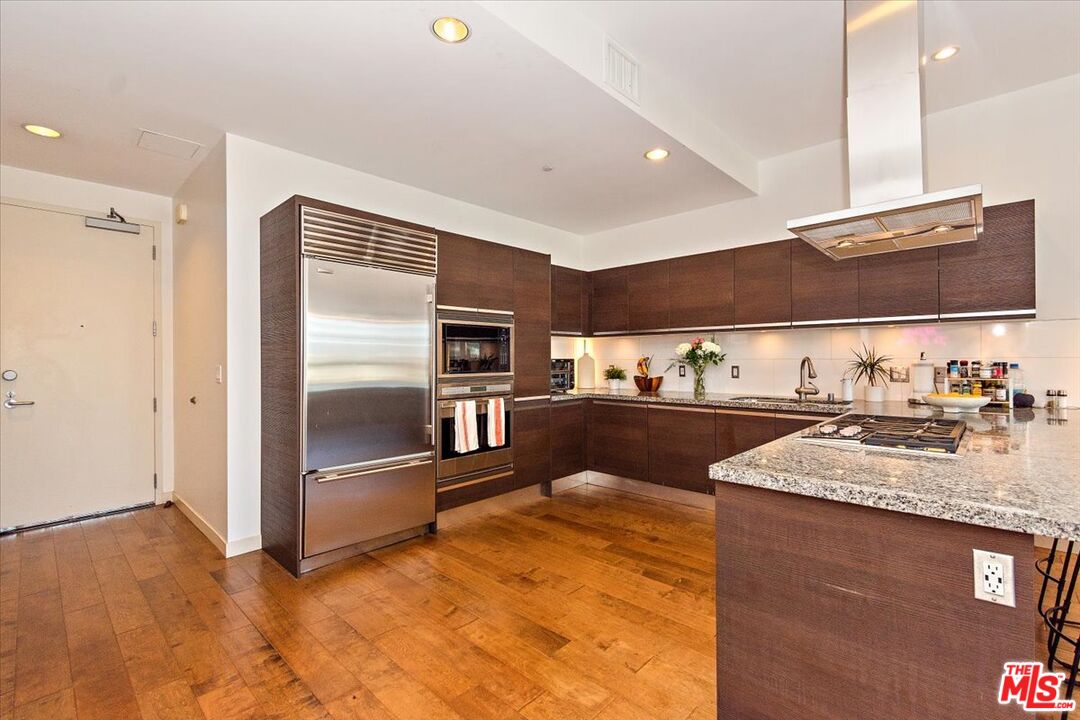 3111 Via Dolce Unit: 402