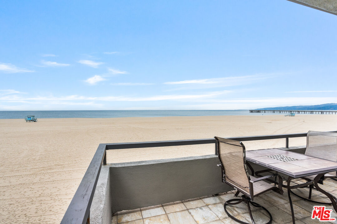 6 Fleet St Unit: 203