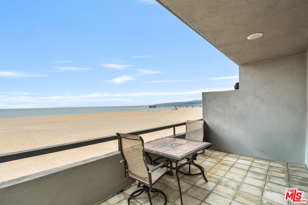 6 Fleet St Unit: 203