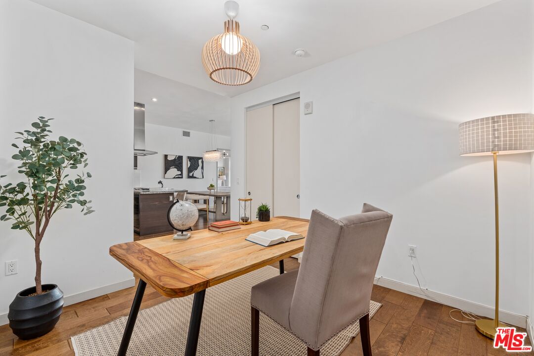 3111 Via Dolce Unit: 402