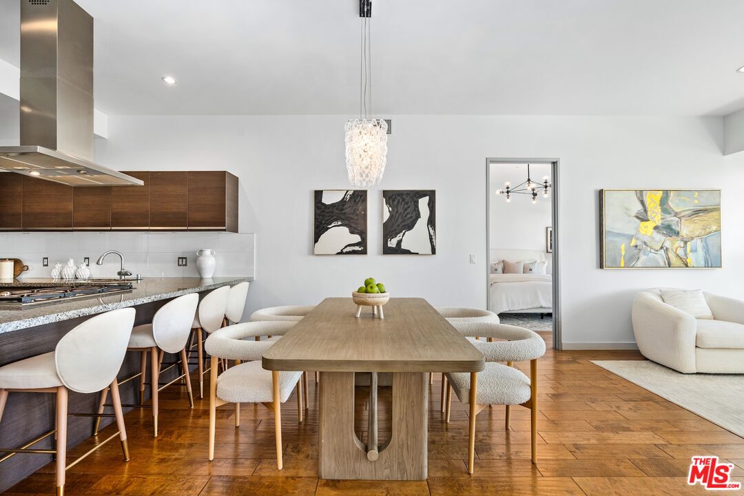 3111 Via Dolce Unit: 402