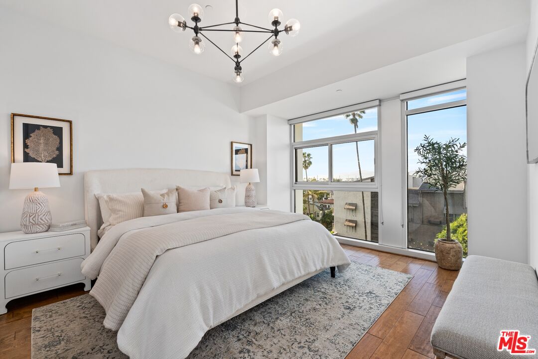 3111 Via Dolce Unit: 402