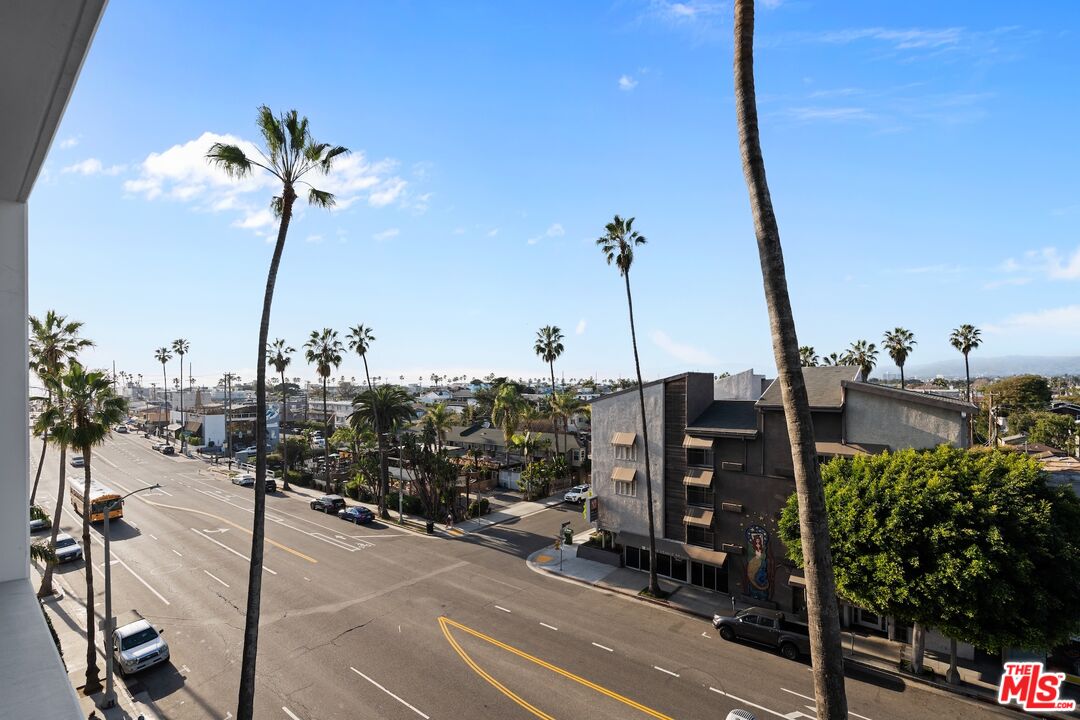 3111 Via Dolce Unit: 402