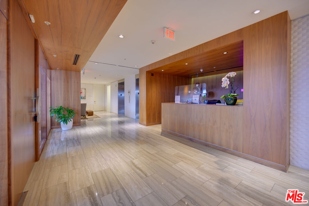 3111 Via Dolce Unit: 402