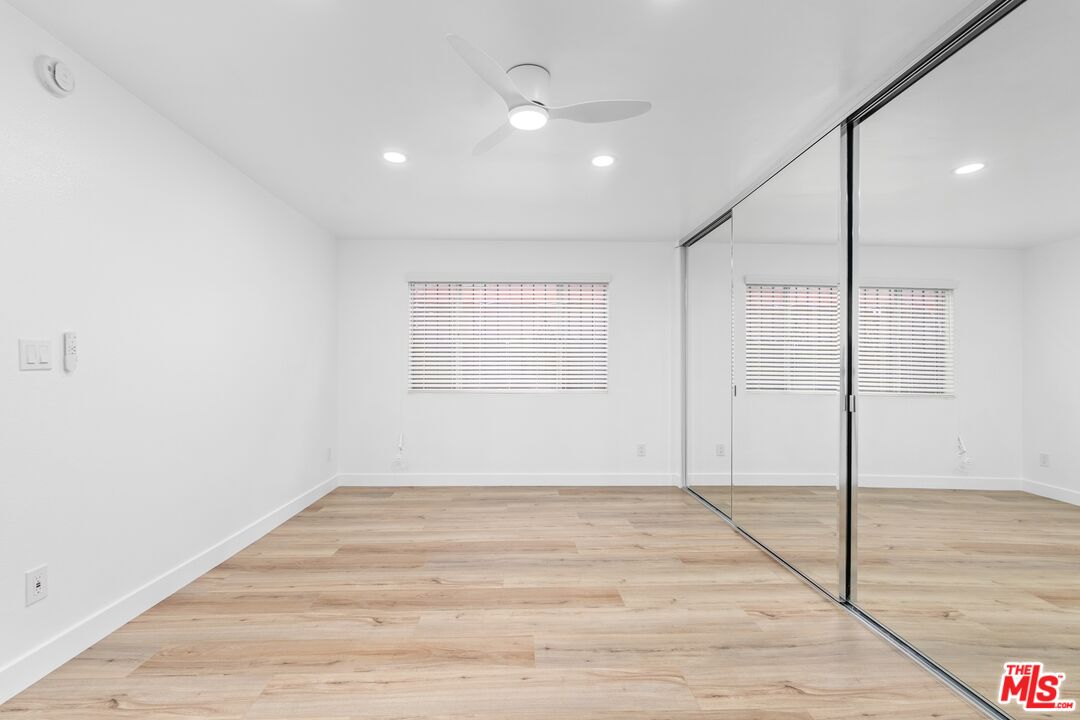 122 Buccaneer St Unit: 1