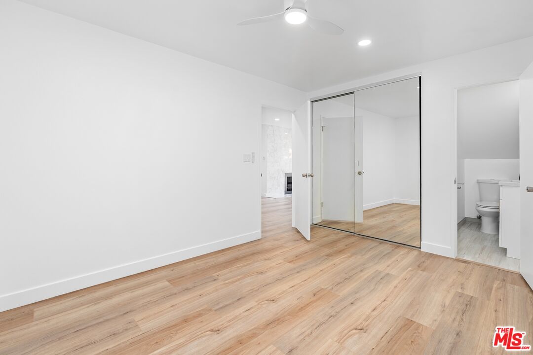 122 Buccaneer St Unit: 1