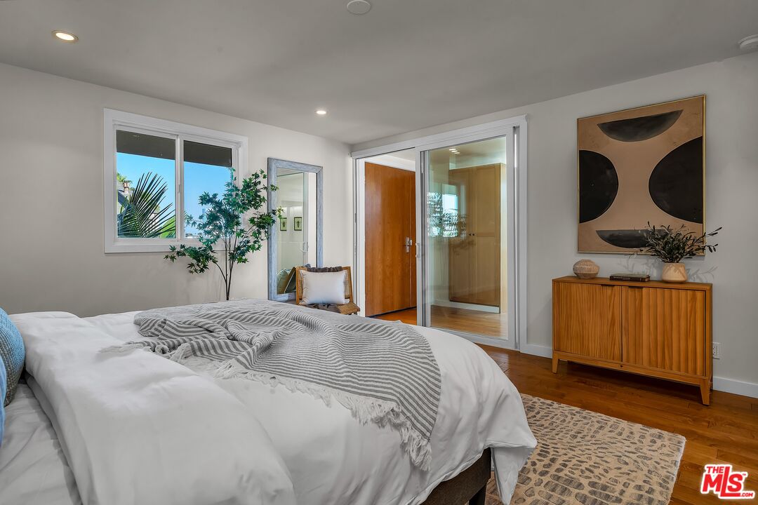 4 Lighthouse St Unit: 13