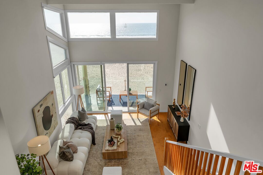 4 Lighthouse St Unit: 13