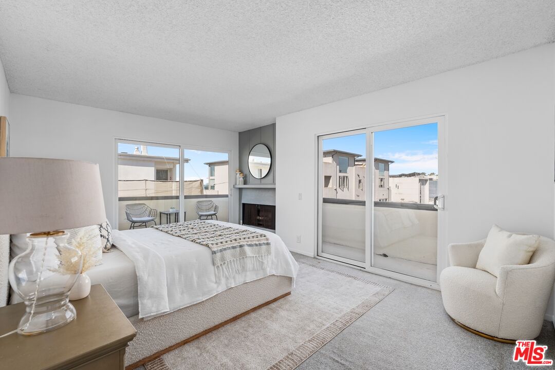 16 Quarterdeck St Unit: 301