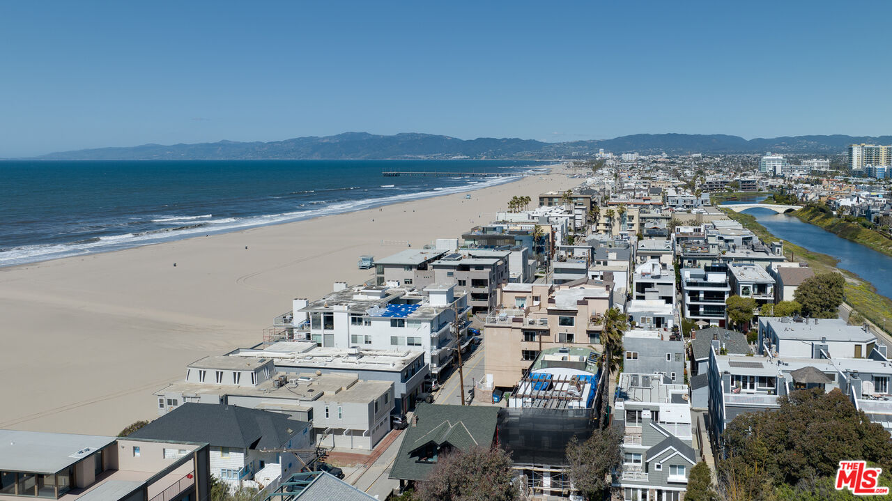 16 Quarterdeck St Unit: 301