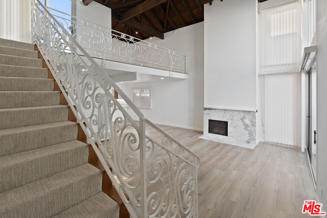 122 Buccaneer St Unit: 3