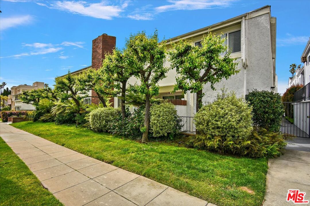 910 19th St Unit: 110