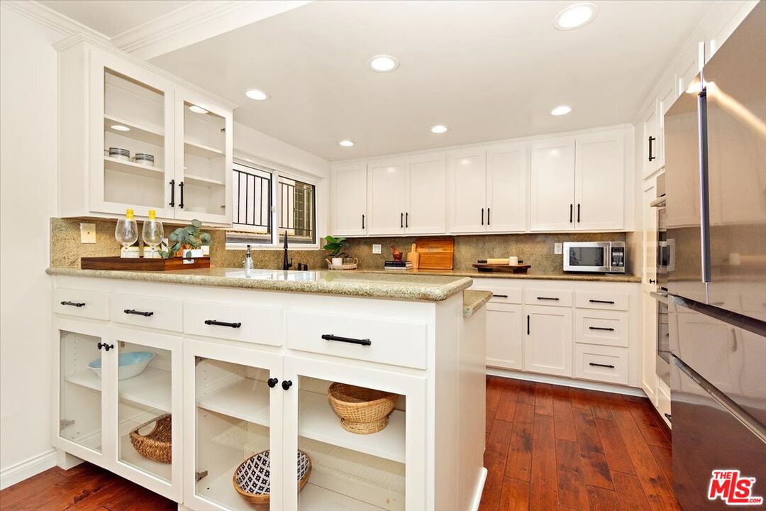 910 19th St Unit: 110