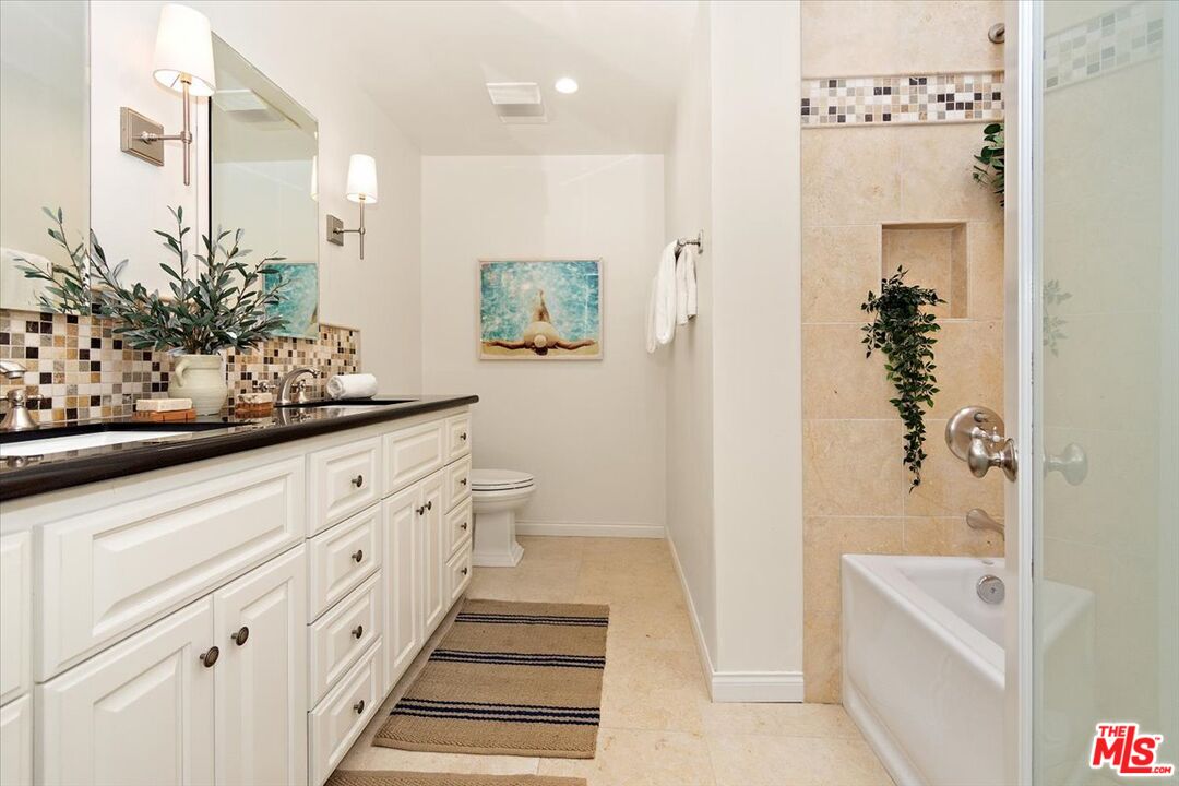 910 19th St Unit: 110