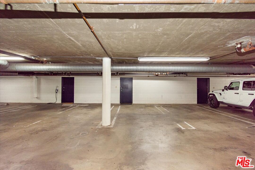 910 19th St Unit: 110