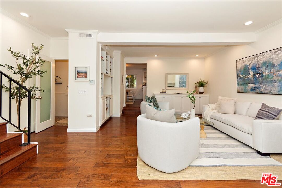910 19th St Unit: 110