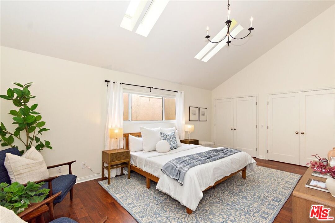 910 19th St Unit: 110