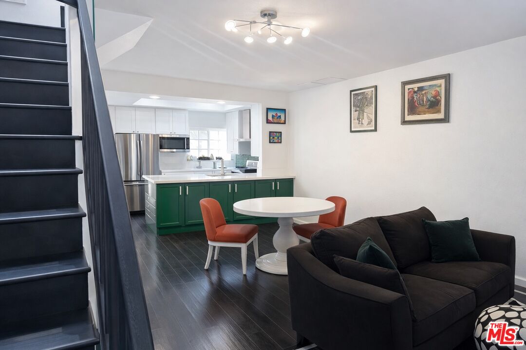 800 Glenway Dr Unit: 113