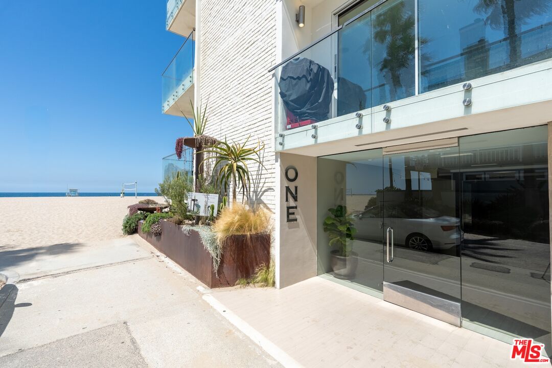 1 Driftwood St Unit: 5