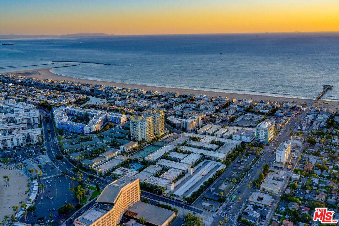 1 Driftwood St Unit: 5