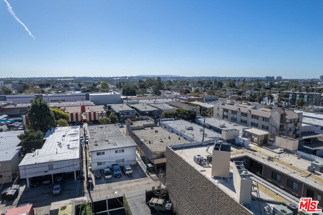 12231 Pacific Ave
