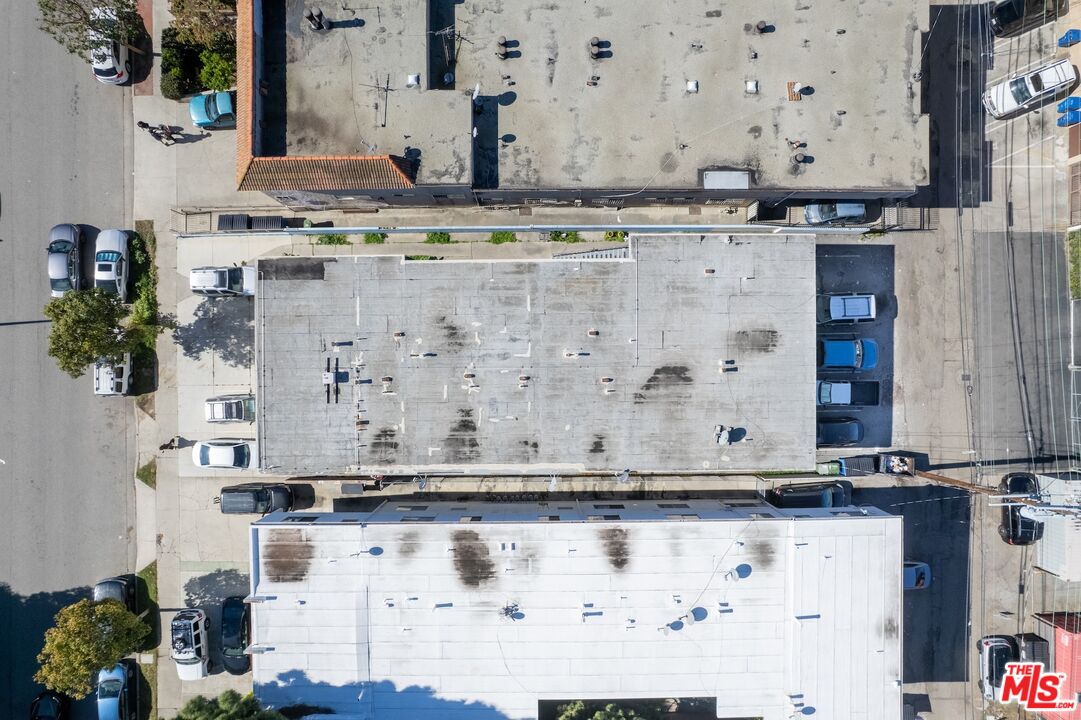 12231 Pacific Ave